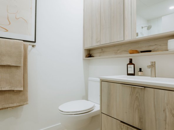 LUPINE-2 Bed _ Bathroom(1)